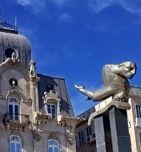 Lee más sobre el artículo Una ruta por las esculturas célebres de Vigo